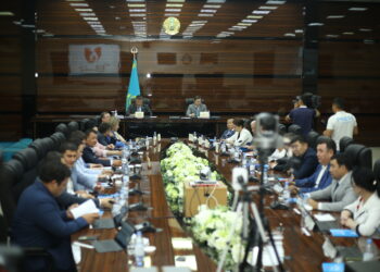 КЕЗЕКТІ ОН ЖЕТІНШІ СЕССИЯ