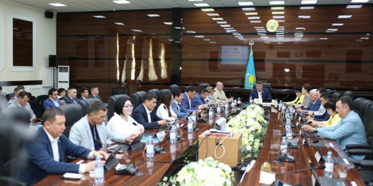 ТҰРАҚТЫ КОМИССИЯЛАРДЫҢ БІРЛЕСКЕН ОТЫРЫСЫ