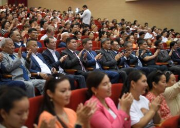 ШЫМКЕНТТІКТЕР КОНСТИТУЦИЯ КҮНІН АТАП ӨТТІ