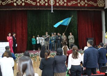 Түркістан: Мен елімді сүйемін патриоттық әндер байқауы