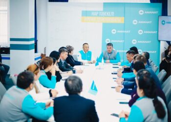 AMANAT ПАРТИЯСЫ ЖЕМҚОРЛЫҚТАН ТАЗА, ӘДІЛЕТТІ ҚОҒАМ ОРНАТУДЫ КӨЗДЕЙДІ