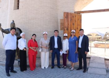 Бүгін парламентшілер «Цитадель» тарихи-мәдени кешеніне барды немесе оны «Шым қала» деп атайды.