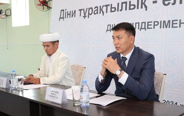 САУРАН: АУДАН ӘКІМІ ИМАМДАРМЕН КЕЗДЕСТІ