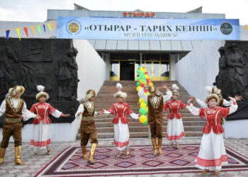 ТҮРКІСТАН: Отырарда «музей түні» аясында тарихи-танымдық кеш өтті
