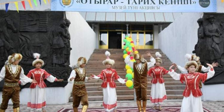ТҮРКІСТАН: Отырарда «музей түні» аясында тарихи-танымдық кеш өтті