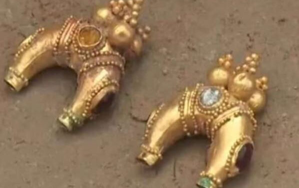 ҚАҢЛЫ ДӘУІРІНЕ ТИЕСІЛІ  ХАНЬ ИМПЕРИЯСЫНЫҢ АЙНАСЫ ТАБЫЛДЫ