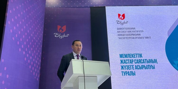 “ЖАСТАР ДЕНСАУЛЫҒЫН ҚОРҒАУДА АҚПАРАТТЫҚ ЖҰМЫСТЫ КҮШЕЙТУ ҚАЖЕТ”