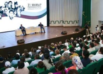 ТҮРКІСТАНДА АЛАШТАНУШЫЛАР МЕН ЗИЯЛЫ ҚАУЫМ ӨКІЛДЕРІ ЖАСТАРМЕН КЕЗДЕСТІ