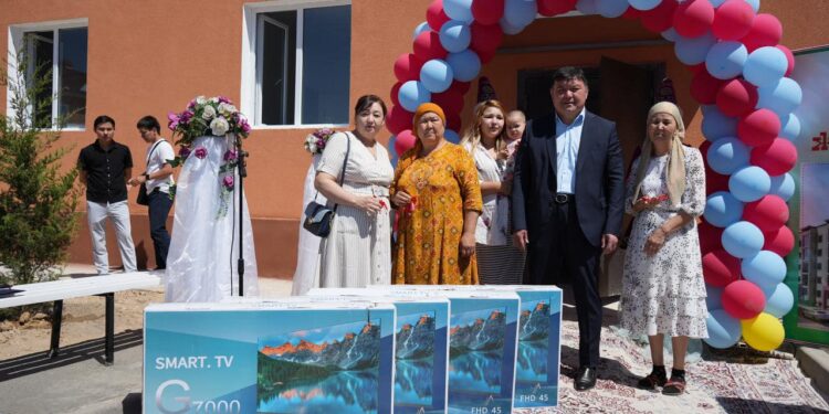 ТҮРКІСТАН: ШАРДАРАДА 100 ОТБАСЫ БАСПАНАЛЫ БОЛДЫ