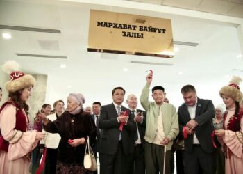 ТҮРКІСТАН: «Фараб» кітапханасында «Мархабат Байғұт» залы ашылды