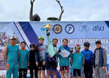 ТҮРКІСТАНДЫҚ ВЕЛОШАБАНДОЗДАР ЖЕТІСУ ӨҢІРІНДЕ ТОП ЖАРДЫ