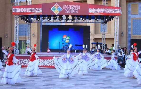 «ӨНЕРЛІ ӨЛКЕ»: ТҮРКІСТАНДА САЙРАМ АУДАНЫНЫҢ МӘДЕНИЕТ КҮНДЕРІ ӨТТІ