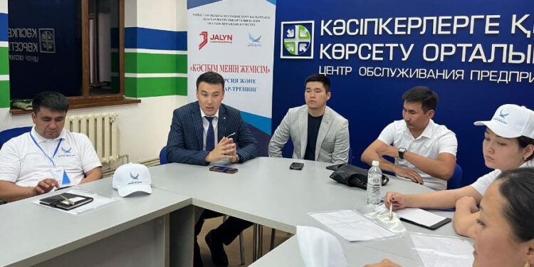 ТҮРКІСТАН: Төлебиде кәсіпкерлікке қатысты семинар-тренинг өтті