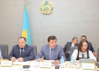 Адвокаттық қызмет пен заңгерлік көмек туралы заңнаманы жетілдіру мәселелері талқыланды