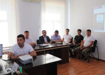 ДАРБАЗАДА СЫБАЙЛАС ЖЕМҚОРЛЫҚҚА ҚАРСЫ ІС-ҚИМЫЛ ЗАҢНАМАСЫ ЖӘНЕ ӘДЕП НОРМАЛАРЫНЫҢ ТАЛАПТАРЫН ТҮСІНДІРУ БОЙЫНША КӨШПЕЛІ КЕЗДЕСУ БОЛЫП ӨТТІ