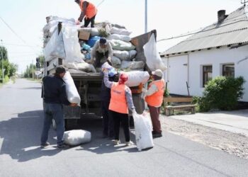 ТҮРКІСТАНДА 900-ГЕ ЖУЫҚ КӨШЕНІҢ ТАЗАЛЫҒЫ КҮНДЕЛІКТІ ЖҮРГІЗІЛЕДІ