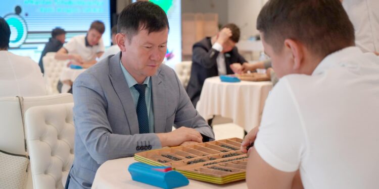 ТҮРКІСТАНДА ТОҒЫЗҚҰМАЛАҚТАН «АБАЙ ЖҮЛДЕСІ» АТТЫ ТУРНИР ӨТТІ