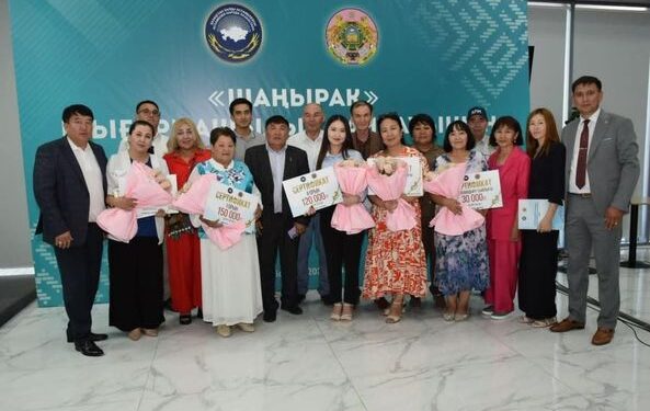 ТҮРКІСТАН: ЕҢБЕК ПЕН БІРЛІКТІ НАСИХАТТАҒАН «ШАҢЫРАҚ» БАЙҚАУЫНЫҢ ЖЕҢІМПАЗДАРЫ МАРАПАТТАЛДЫ