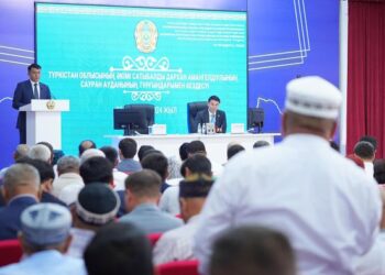 ОБЛЫС ӘКІМІ САУРАН АУДАНЫНЫҢ ТҰРҒЫНДАРЫМЕН КЕЗДЕСТІ