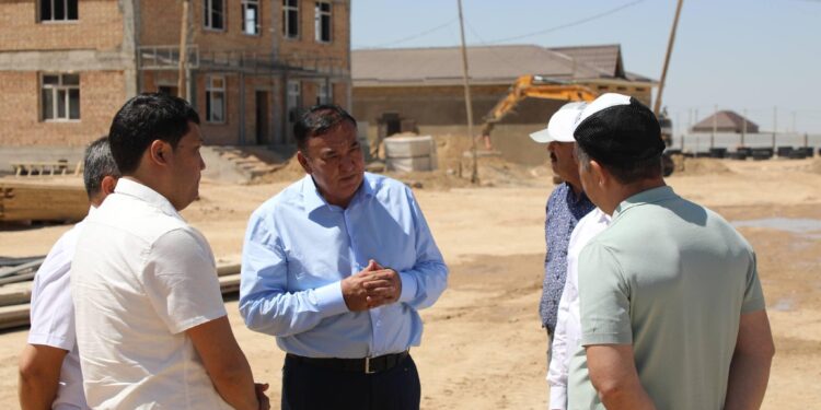 ТҮРКІСТАН: МӘЖІЛІС ДЕПУТАТЫ АРЫС ҚАЛАСЫНА ІССАПАРМЕН БАРДЫ