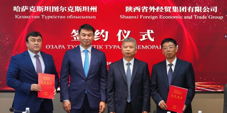 ТҮРКІСТАН ОБЛЫСЫ МЕН ҚЫТАЙ КӘСІПКЕРЛЕРІ ЖАҢА ЖОБАЛАР БАСТАЙДЫ