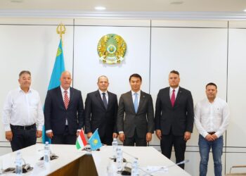 ВЕНГРИЯ ИНВЕСТОРЫМЕН ТҮРКІСТАН ОБЛЫСЫНДА  ЗАУЫТ САЛУ ЖӨНІНДЕ КЕЛІССӨЗ ЖҮРГІЗІЛДІ