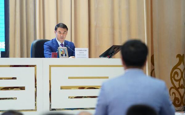 ТҮРКІСТАН: ТҮЛКІБАСТЫ ТҮРЛЕНДІРУ, АУЫЛДАРЫН ГҮЛДЕНДІРУ ЖОЛДАРЫ ҚАРАЛДЫ