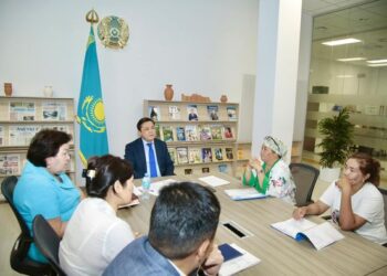 ТҮРКІСТАН: ОБЛЫСТЫ ДАМЫТУ БАҒЫТЫНДА ТҰРҒЫНДАРДЫҢ ҰСЫНЫСТАРЫ ЕСКЕРІЛЕДІ