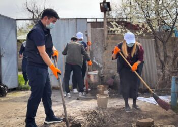 «AMANAT» ПАРТИЯСЫ: БЕЛСЕНДІ ЖАСТАР АЛҒЫСҚА КЕНЕЛДІ