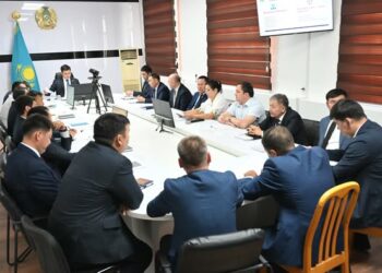 ЖЕТІСАЙ: АУДАН БАСШЫСЫ АППАРАТ МӘЖІЛІСІН ӨТКІЗІП, БІРҚАТАР НАҚТЫ ТАПСЫРМАЛАР БЕРДІ