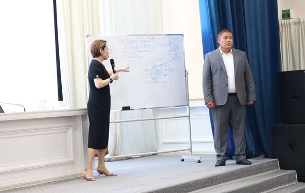 МАҚТААРАЛДА ӘЛЕУМЕТТІК ҚОЛДАУ ЖҮЙЕСІН ЦИФРЛАНДЫРУҒА АРНАЛҒАН СЕМИНАР ӨТТІ