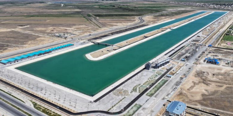 Түркістанда ірі спорт кешендері салынып жатыр