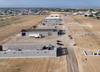 ТҮРКІСТАН: Нұралхан Көшеров Саурандағы өндірістік аймақтардың құрылысымен танысты