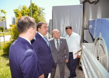 ТҮРКІСТАН ОБЛЫСЫНДА ВЕТЕРИНАРИЯ САЛАСЫ ҚЫЗМЕТКЕРЛЕРІНЕ 85 КӨЛІК ТАПСЫРЫЛЫП, СУ ШАРУАШЫЛЫҒЫ ӨКІЛДЕРІНЕ ҚҰРМЕТ КӨРСЕТІЛДІ