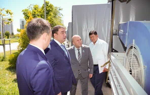 ТҮРКІСТАН ОБЛЫСЫНДА ВЕТЕРИНАРИЯ САЛАСЫ ҚЫЗМЕТКЕРЛЕРІНЕ 85 КӨЛІК ТАПСЫРЫЛЫП, СУ ШАРУАШЫЛЫҒЫ ӨКІЛДЕРІНЕ ҚҰРМЕТ КӨРСЕТІЛДІ