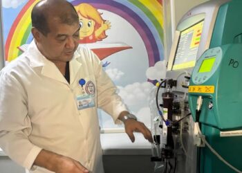 ТҮРКІСТАН ОБЛЫСТЫҚ БАЛАЛАР АУРУХАНАСЫНЫҢ НЕЙРОХИРУРГТЕРІ САРЫАҒАШТА 3 АЙЛЫҚ СӘБИГЕ КҮРДЕЛІ ОТА ЖАСАДЫ