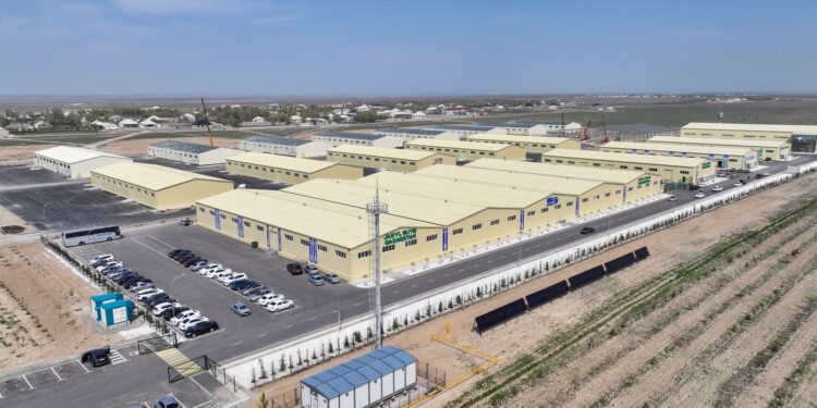 ТҮРКІСТАН ОБЛЫСЫНДАҒЫ ИНДУСТРИАЛДЫ АЙМАҚТАРДА ҚҰНЫ 152 МЛРД. ТЕҢГЕНІ ҚҰРАЙТЫН 99 ИНВЕСТИЦИЯЛЫҚ ЖОБА ІСКЕ АСЫРЫЛЫП ЖАТЫР