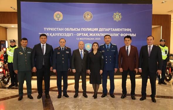 Заң мен тәртіп – жолдағы қауіпсіздіктің кепілі: Түркістанда жүргізушілерге арналған профилактикалық форум өтті