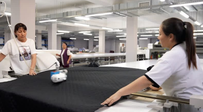 ТҮРКІСТАН: Төлебиде жылына 120 мыңға жуық арнайы киім тігіледі