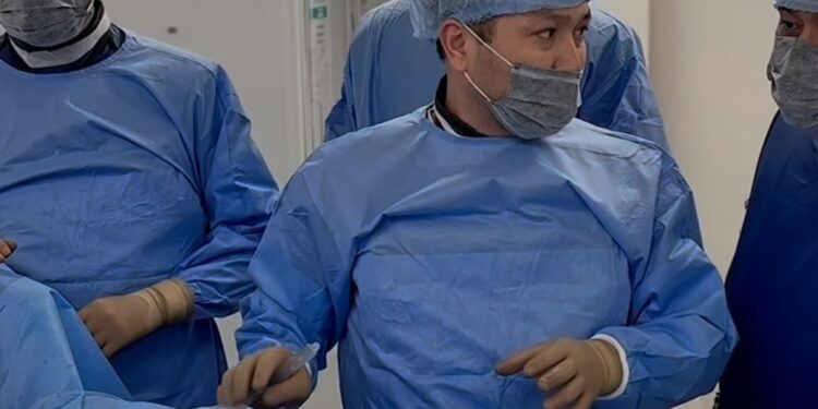 Түркістан қаласында алғаш рет ішкі ұйқы артериясын стенттеу операциясы сәтті жүргізілді: өңірдегі заманауи нейрохирургия дамуының жаңа кезеңі