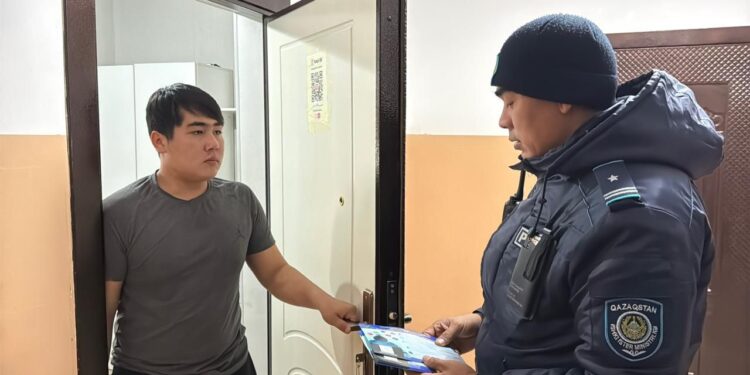 В Туркестанской области проведены масштабные профилактические мероприятия против интернет-мошенников