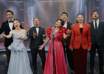 ҚАЗАҚСТАН ЭСТРАДАСЫНЫҢ ЖҰЛДЫЗДАРЫ ЖАҢА КОНСТИТУЦИЯНЫ ҚОЛДАУ ҮШІН БІРІКТІ – «ХАЛЫҚТЫҢ АТА ЗАҢЫ» ХАЛЫҚ ӘНҰРАНЫ