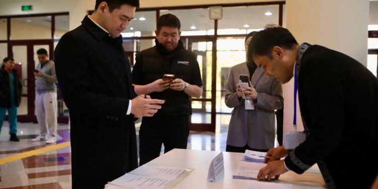 ТАНЫМАЛ ӘНШІ ТӨРЕҒАЛИ ТӨРӘЛІ РЕФЕРЕНДУМДА ӨЗ ТАҢДАУЫН ЖАСАДЫ