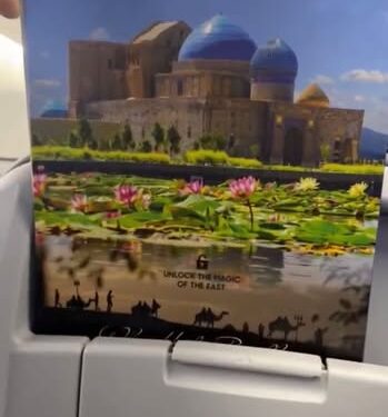 ТҮРКІСТАН ОБЛЫСЫНЫҢ ТУРИСТІК ӘЛЕУЕТІ ҰШАҚ БОРТТАРЫНДА БЕЛСЕНДІ НАСИХАТТАЛУДА