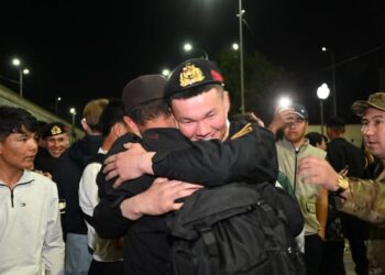 ТҮРКІСТАНҒА ТЕҢІЗ ЖАЯУ ӘСКЕРЛЕРІ КЕЛДІ