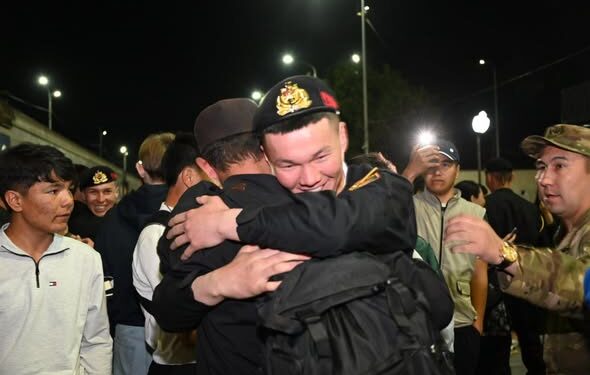 ТҮРКІСТАНҒА ТЕҢІЗ ЖАЯУ ӘСКЕРЛЕРІ КЕЛДІ