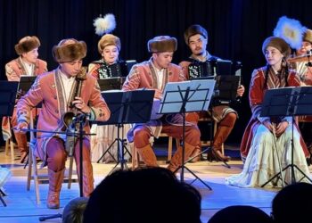 ТҮРКІСТАН ӨНЕРПАЗДАРЫ ЕУРОПА ТӨРІНДЕ ҚАЗАҚ МӘДЕНИЕТІН ЖОҒАРЫ ДЕҢГЕЙДЕ НАСИХАТТАДЫ