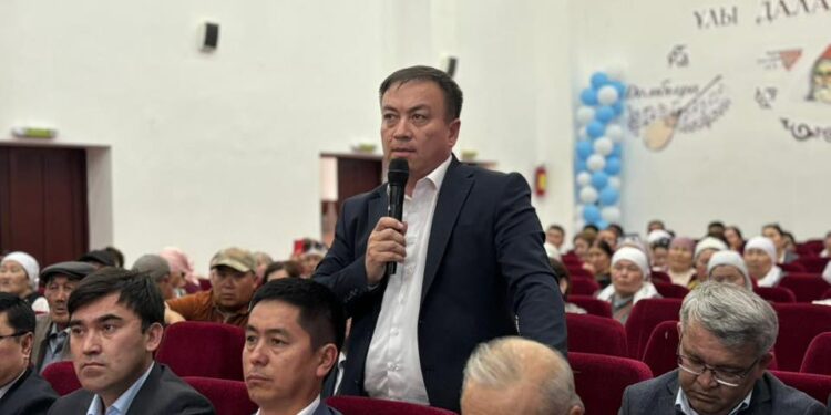 БӘЙДІБЕК: АҚБАСТАУ АУЫЛДЫҚ ОКРУГІНІҢ ӘЛЕУМЕТТІК-ЭКОНОМИКАЛЫҚ ДАМУЫ КЕҢ КӨЛЕМДЕ САРАЛАНЫП, БАСЫМ БАҒЫТТАР АЙҚЫНДАЛДЫ