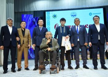 ТҮРКІСТАНДА «ОТЫРАРДАН БАСТАУ АЛҒАН ОТТЫ ЖЫР» АТТЫ РЕСПУБЛИКАЛЫҚ АҚЫНДАР АЙТЫСЫ ЖОҒАРЫ ДЕҢГЕЙДЕ ӨТТІ