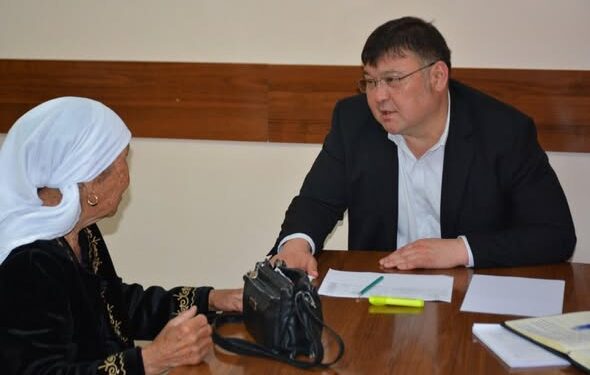 ШАРДАРА: АУДАН ӘКІМІ А.ҚАРСЫБАЕВТЫҢ ЖЕКЕ ҚАБЫЛДАУЫ ӨТТІ